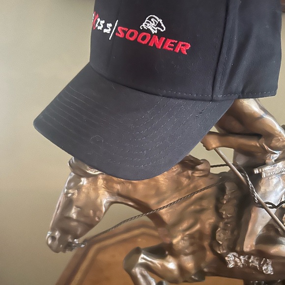 Exiss Sooner Trailers Hat - Picture 5 of 5